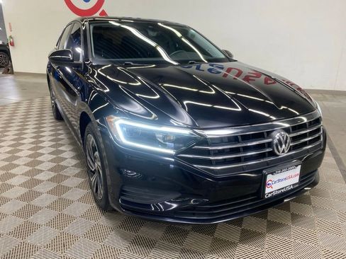 Used 2020 Volkswagen Jetta SEL FWD image 2