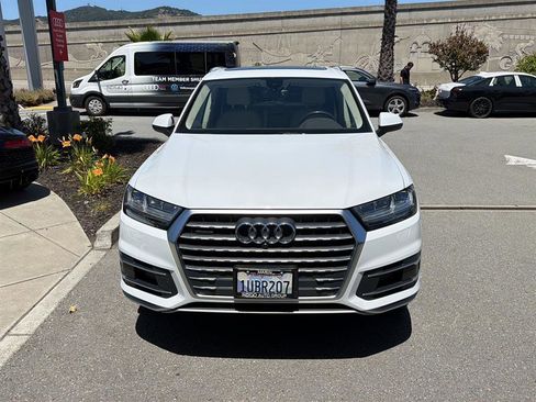 Used 2019 Audi Q7 2.0T Premium Plus AWD/4WD image 2