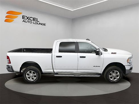 Used 2024 RAM 2500 Big Horn image 39
