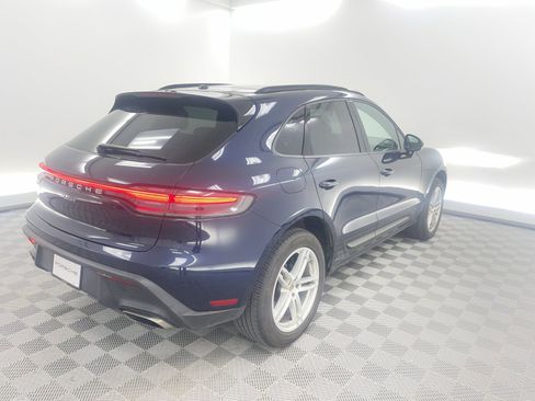 Certified 2023 Porsche Macan Turbo image 9