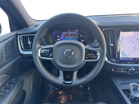 Certified 2024 Volvo S60 B5 Plus w/ Climate Package image 11