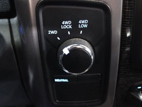 Used 2016 RAM 2500 Limited image 34