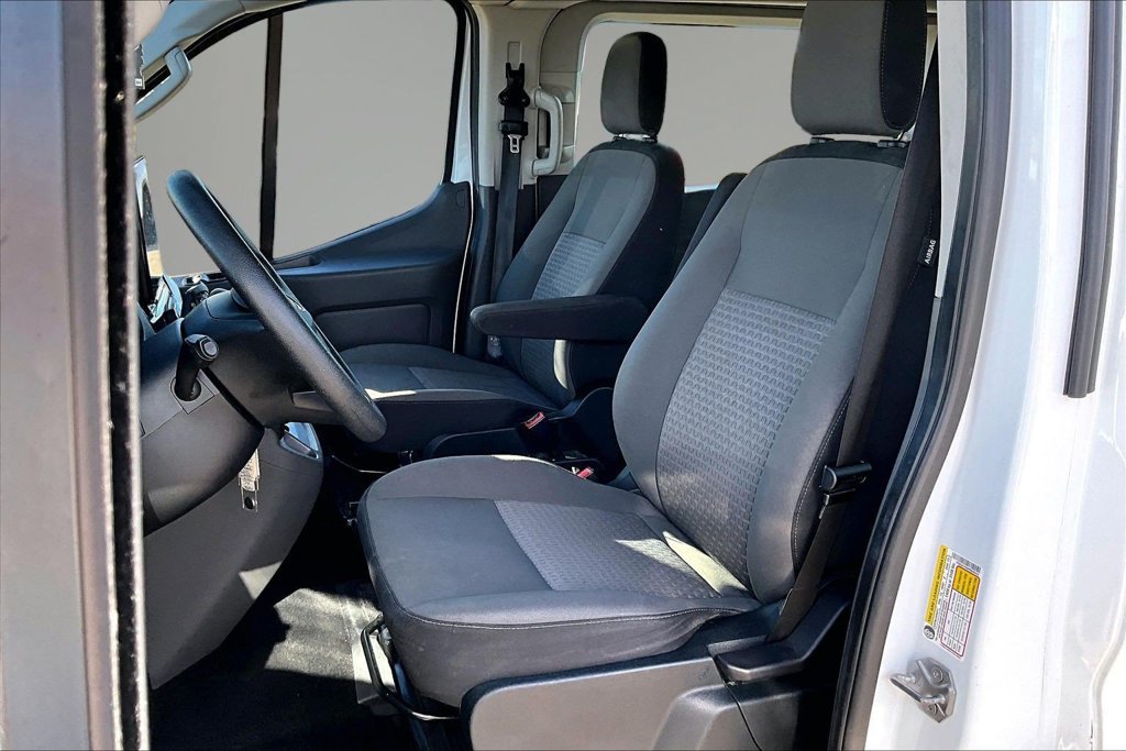 Used 2023 Ford Transit 350 XLT RWD image 20