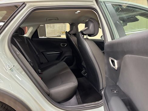 Used 2026 Kia K4 FWD image 24