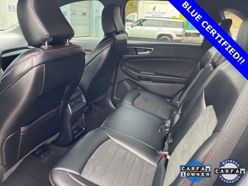 Certified 2022 Ford Edge ST-Line image 11