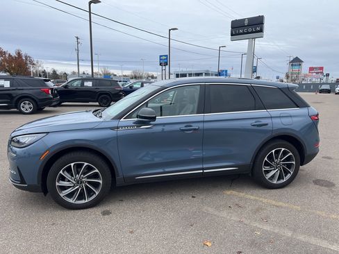 Certified 2024 Lincoln Corsair AWD w/ Equipment Group 101A image 2