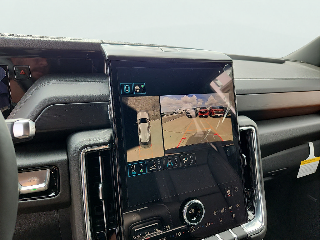 New 2026 GMC Yukon Denali AWD/4WD image 23