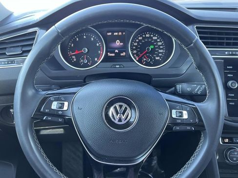 Used 2021 Volkswagen Tiguan SE R-Line FWD image 15