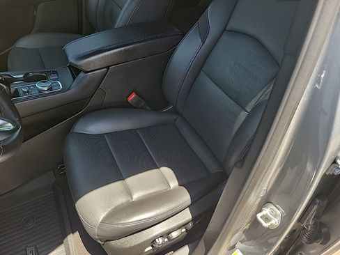 Used 2024 Cadillac XT4 Sport AWD/4WD image 19