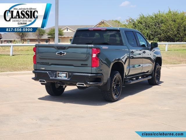 Used 2025 Chevrolet Silverado 1500 Custom Trail Boss w/ LPO, Dark Essentials Package AWD/4WD image 10