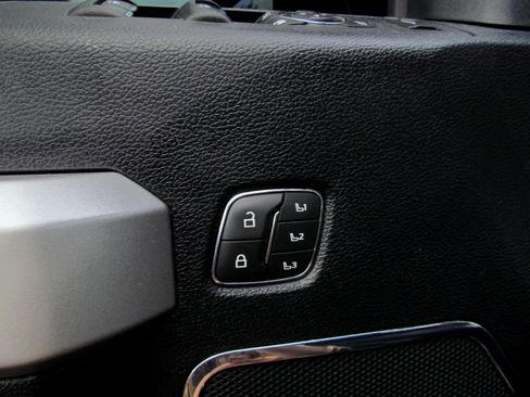 Used 2020 Ford F250 Lariat image 25