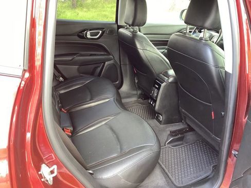 Used 2022 Jeep Compass Trailhawk w/ Trailhawk Elite Group image 10