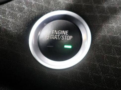 Used 2023 Chevrolet Malibu LT image 33