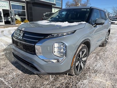 Used 2025 Mitsubishi Outlander SEL