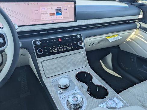 New 2026 Genesis GV80 3.5T Prestige image 19