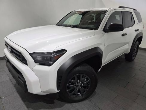 Used 2025 Toyota 4Runner SR5 AWD/4WD image 1