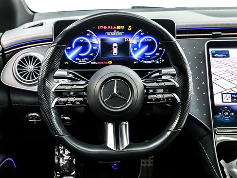 Used 2022 Mercedes-Benz EQS 450+ Sedan image 18