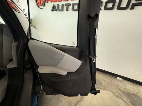 Used 2015 BMW i3 w/ Range Extender image 8