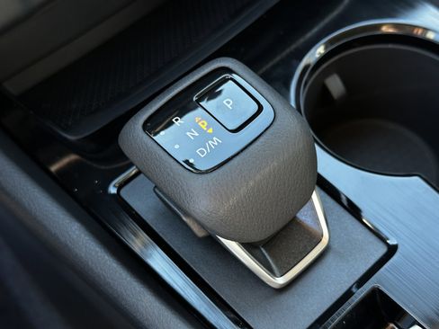 New 2026 Nissan Rogue S image 31