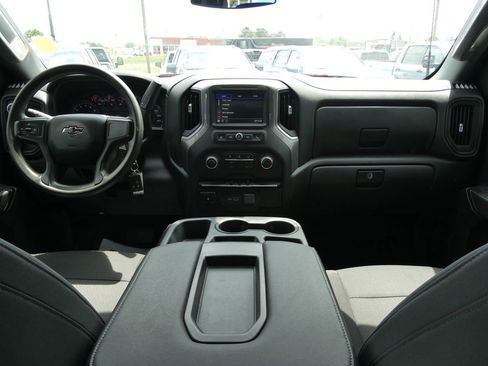 Certified 2022 Chevrolet Silverado 2500 Custom w/ Gooseneck/5TH Wheel Package AWD/4WD image 21