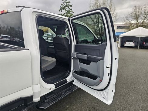 Used 2024 Ford F350 XLT image 24