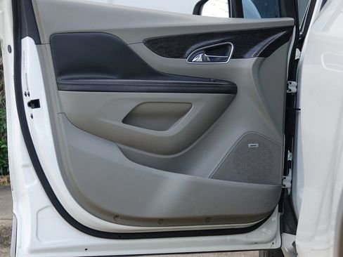 Used 2014 Buick Encore Premium image 37