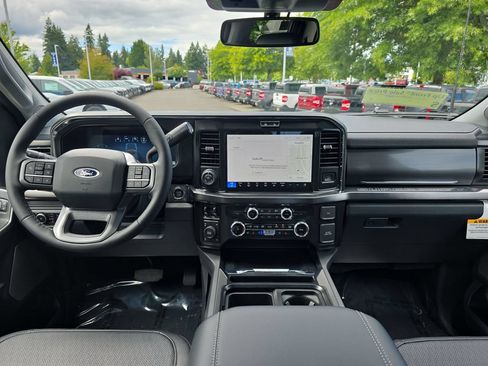 New 2026 Ford F250 Lariat w/ Lariat Ultimate Package AWD/4WD image 16