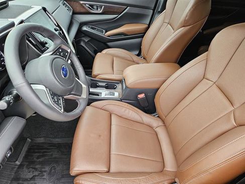Certified 2025 Subaru Ascent Touring image 10