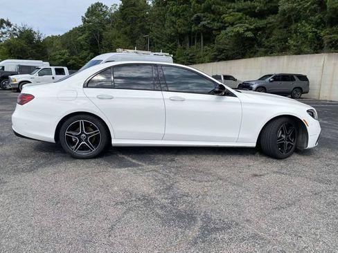 Used 2021 Mercedes-Benz E 350 Sedan image 2