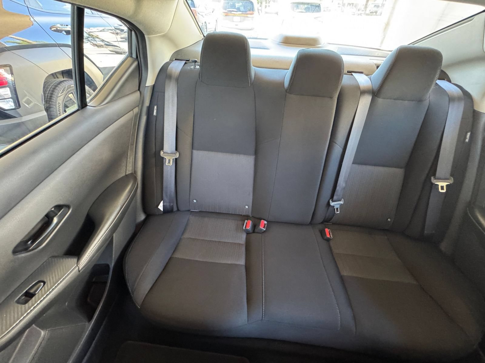 Used 2025 Nissan Sentra SV FWD image 37