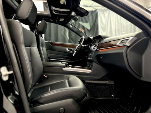 Used 2016 Mercedes-Benz E 350 4MATIC Wagon image 21