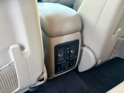 Used 2013 Dodge Durango Citadel w/ Technology Group AWD/4WD image 25