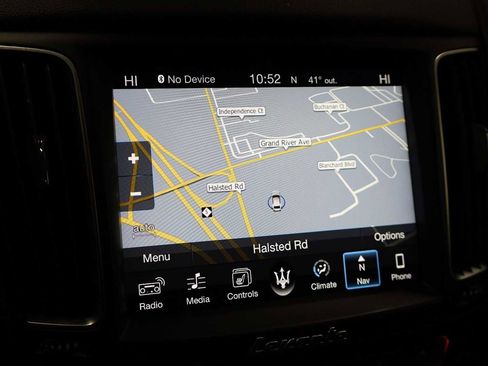 Used 2017 Maserati Levante S image 33