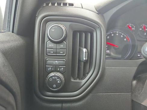 Used 2023 Chevrolet Silverado 1500 Custom Trail Boss AWD/4WD image 10