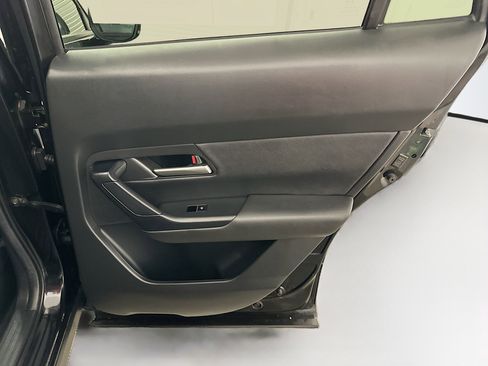 Used 2025 MAZDA CX-50 AWD 2.5 S w/ Premium Package image 33