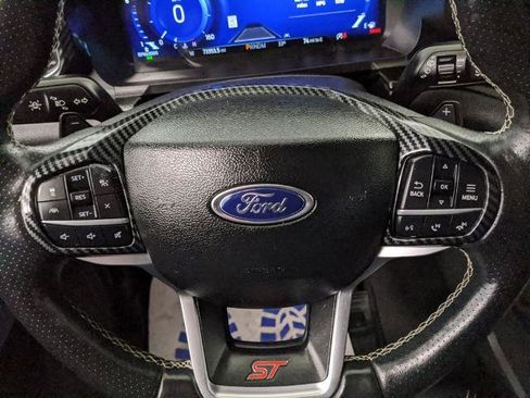 Certified 2022 Ford Explorer ST image 17