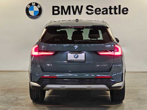 Used 2025 BMW X1 xDrive28i w/ Technology Package image 5