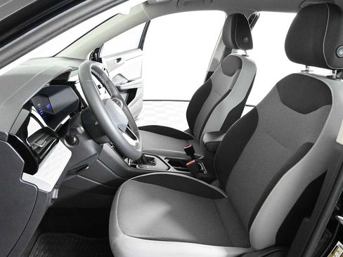 Certified 2023 Volkswagen Taos S FWD image 17