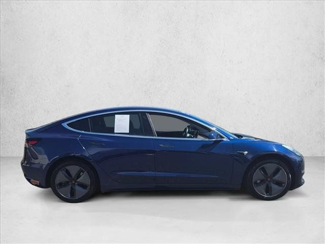 Used 2018 Tesla Model 3 Long Range RWD image 4