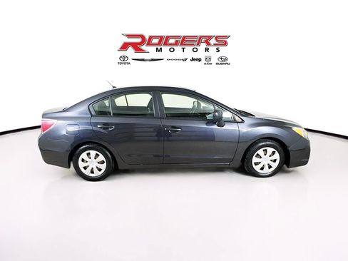 Used 2013 Subaru Impreza 2.0i AWD/4WD image 9