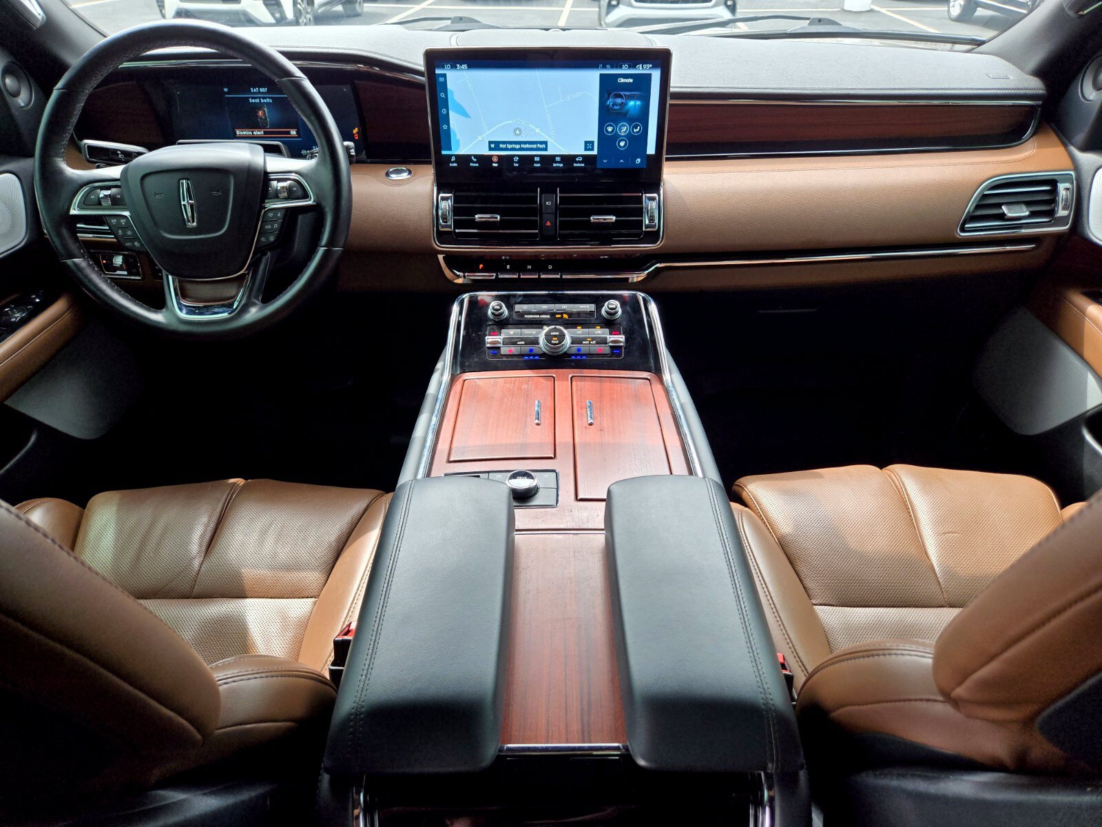 Used 2023 Lincoln Navigator Reserve AWD/4WD image 18