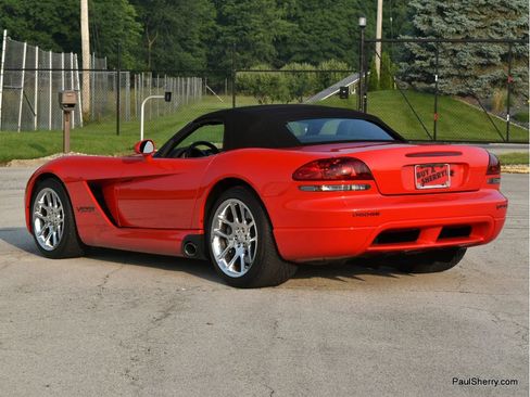 Used 2003 Dodge Viper SRT-10 image 17