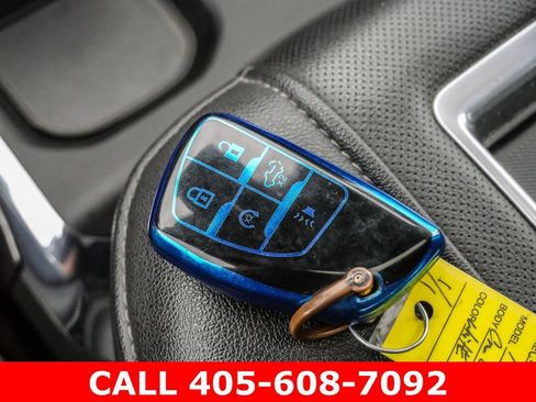 Used 2022 Chevrolet Silverado 1500 LTZ w/ LTZ Premium Package AWD/4WD image 60
