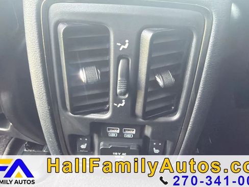 Used 2019 Dodge Durango R/T w/ Technology Group AWD/4WD image 23