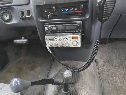 Used 1997 Toyota T100 DX image 18