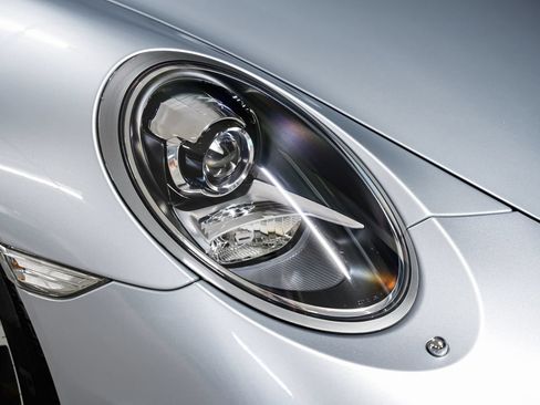 Used 2016 Porsche 911 Carrera S RWD image 39