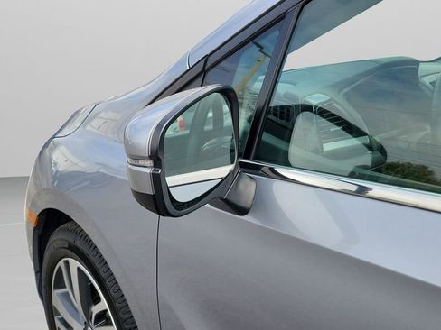 Used 2023 Honda Odyssey Touring image 11