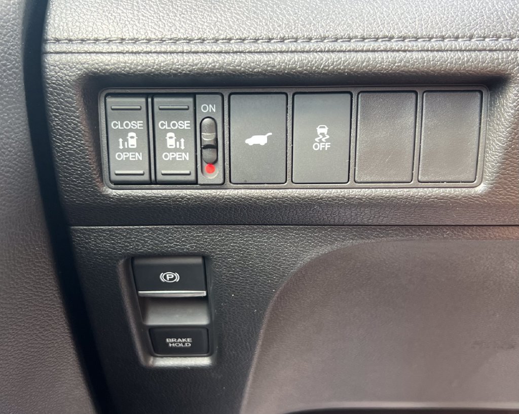 Used 2025 Honda Odyssey EX-L image 24