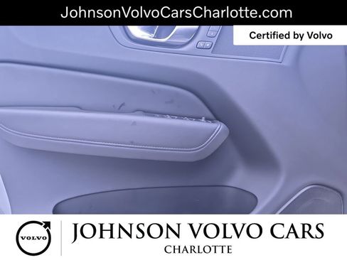 Used 2025 Volvo XC60 B5 Core AWD/4WD image 28