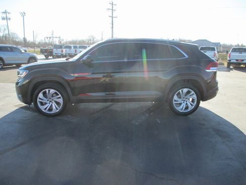 Used 2020 Volkswagen Atlas Cross Sport SEL image 9